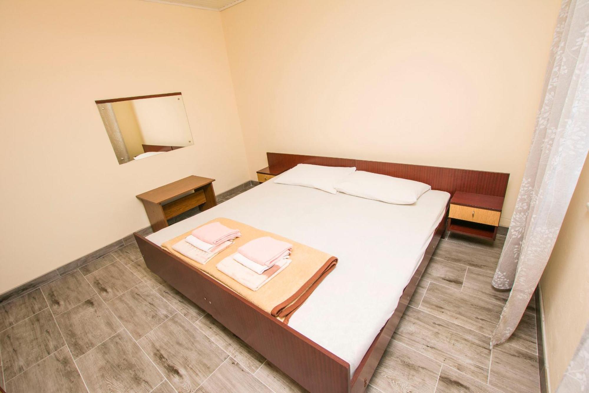 Apartment Marin Ткон Екстериор снимка