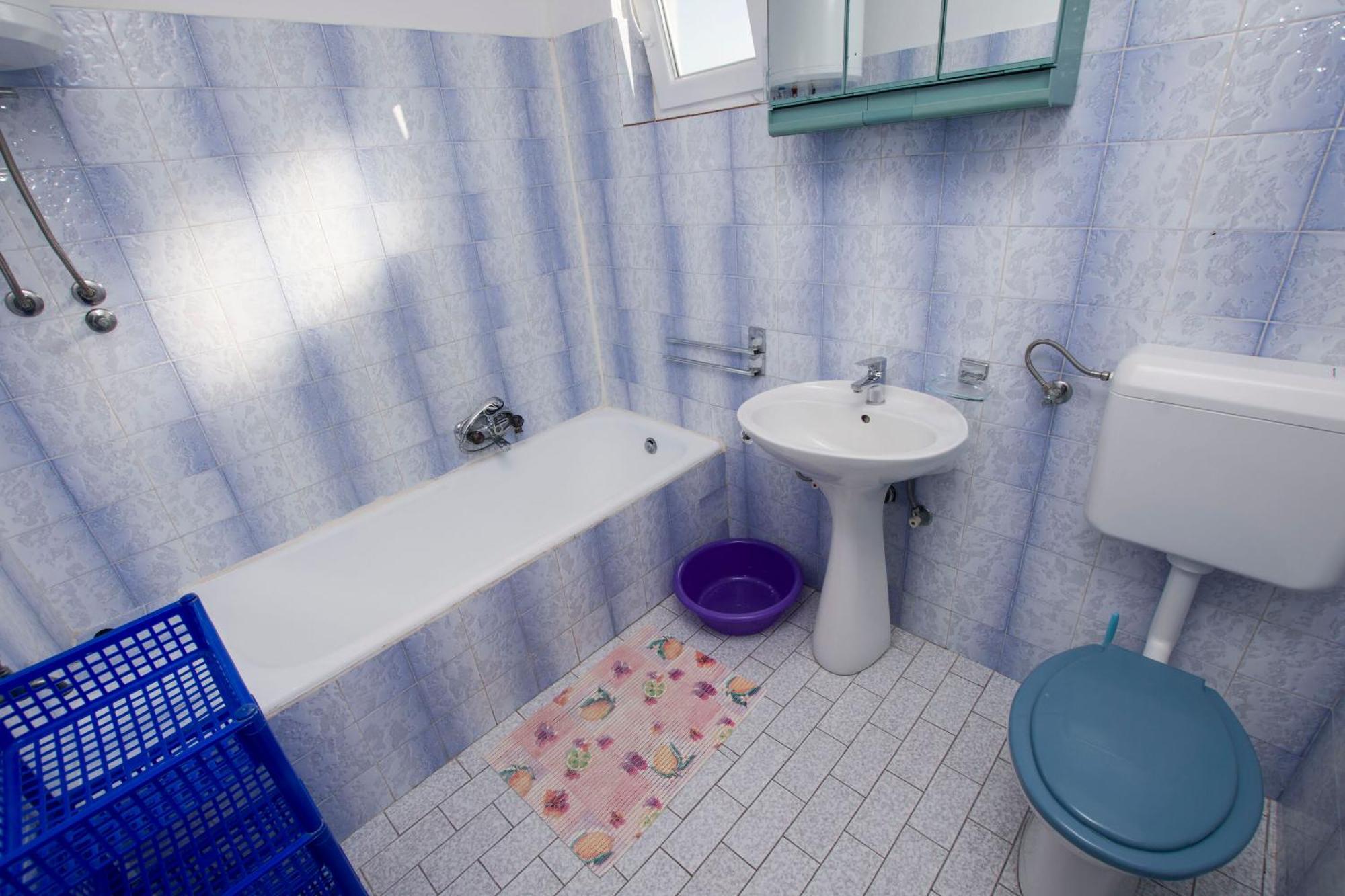 Apartment Marin Ткон Екстериор снимка